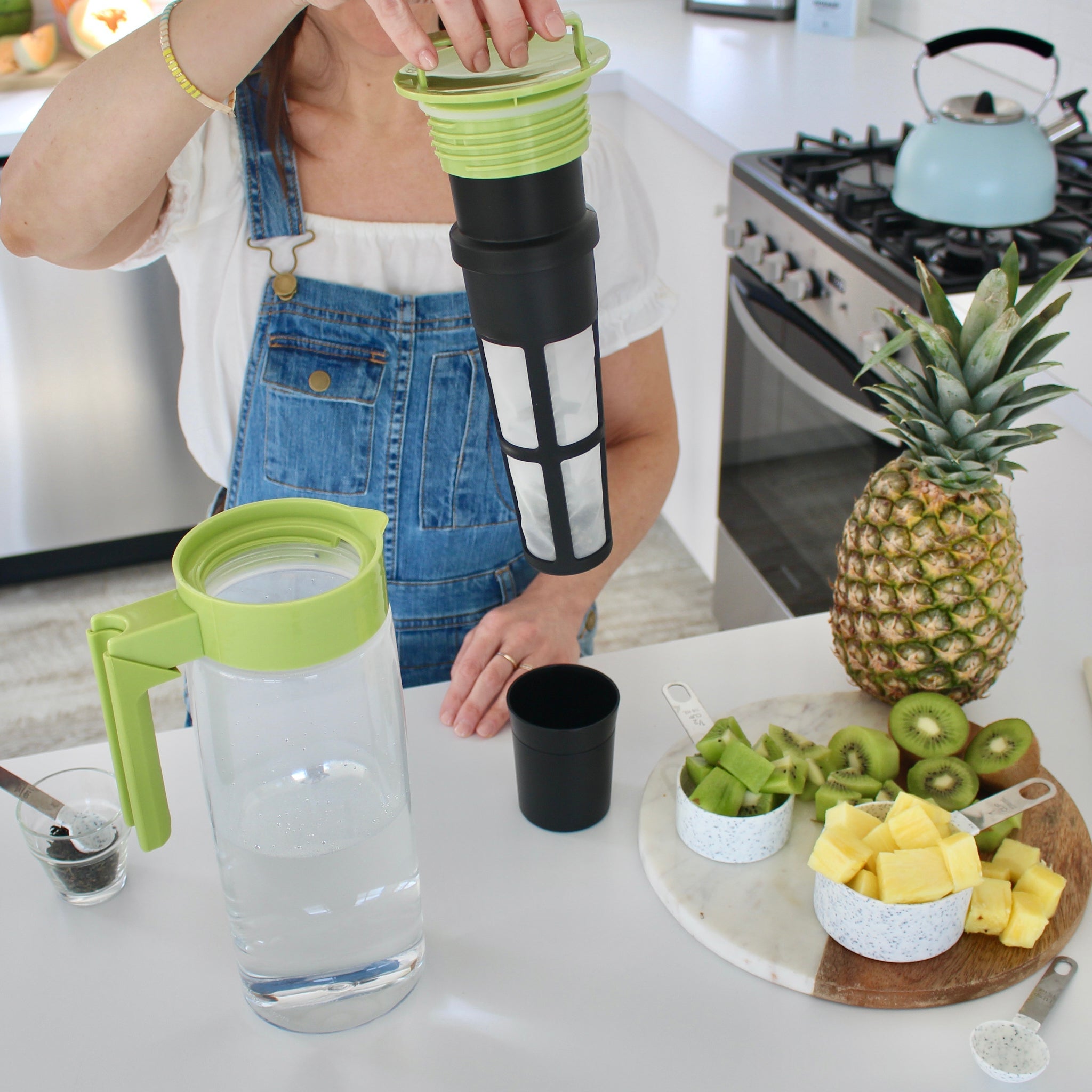 FCITM-2QT-Lifestyle-Avocado-4.jpg