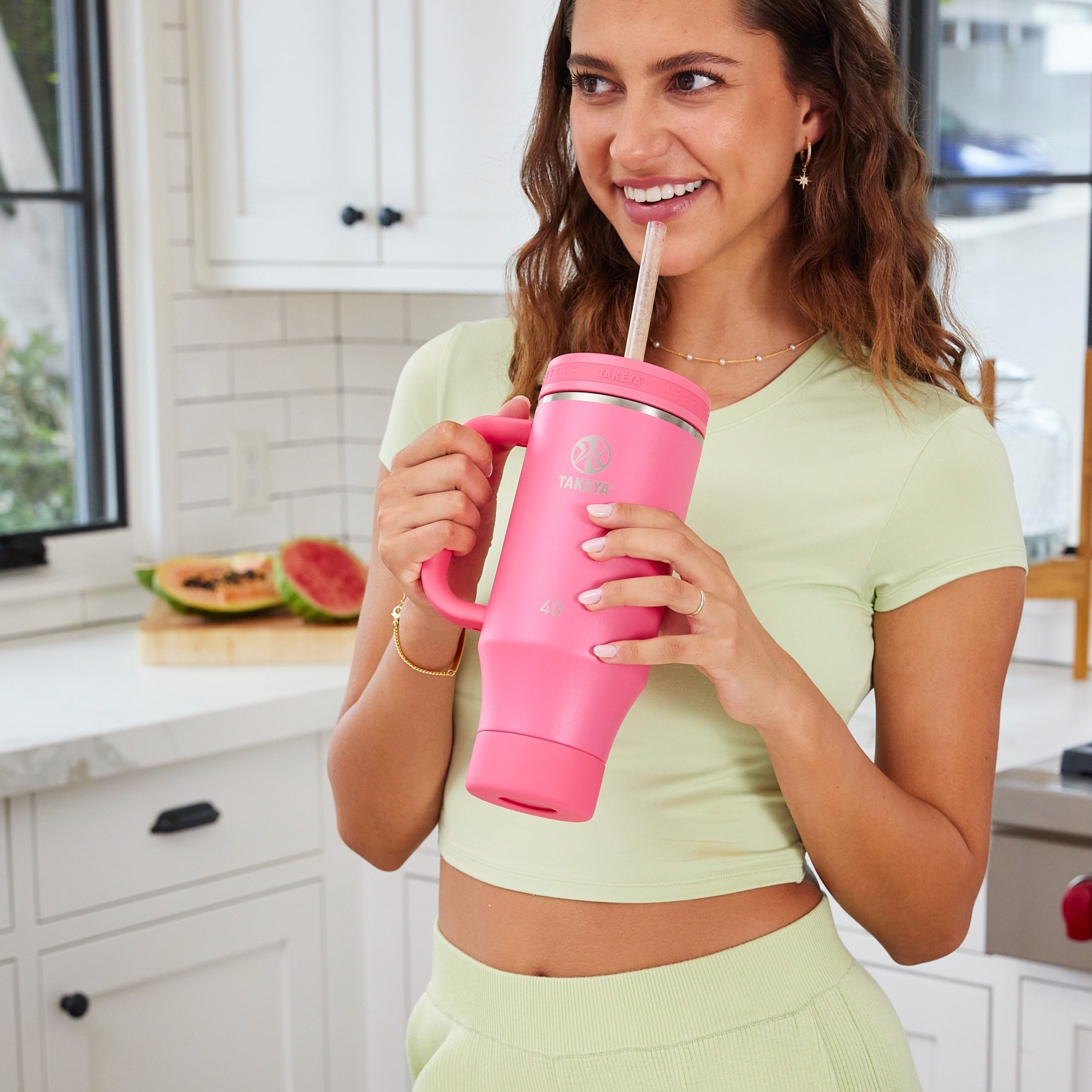 June_2023_Tekaya_Photoshoot_JulianMartin__40ozTumbler_28781.jpg